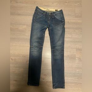 Brand New With Tags (NWT)Women’s G Star ⭐️ Raw Jeans